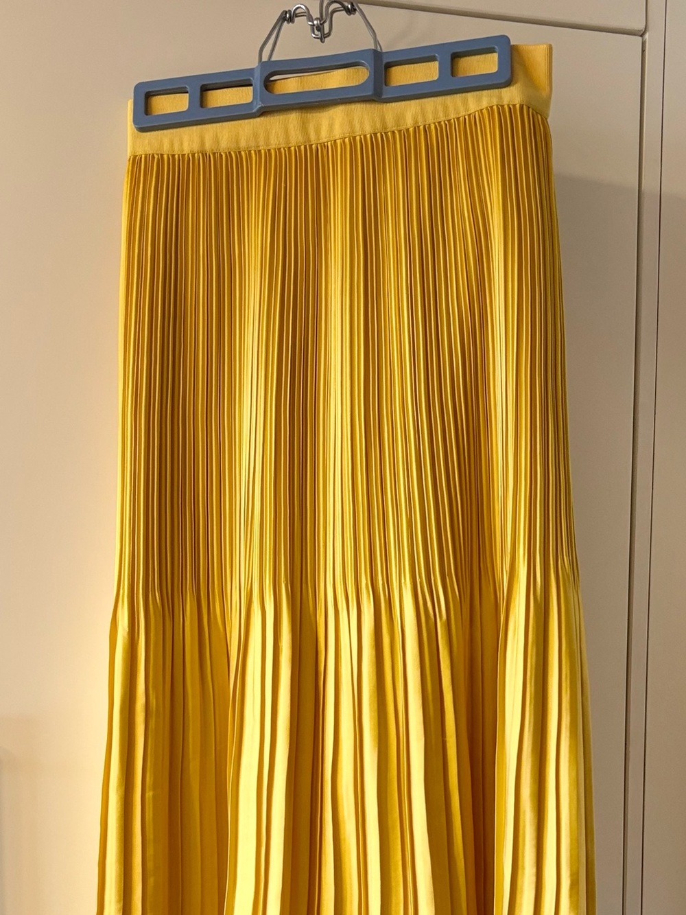 Alice + Olivia Sunny Yellow Pleated Maxi Skirt
